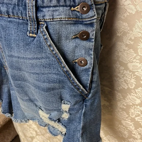 Overall Shorts Denim - Picture 3 of 11